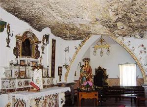 Madonna Rocca Interno